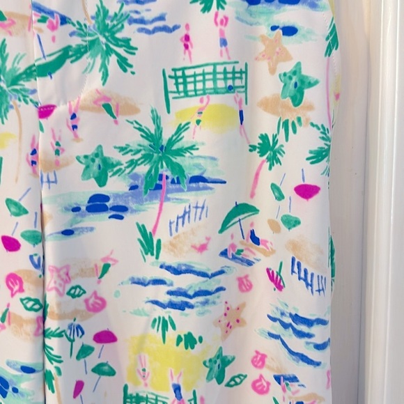 NWOT Women’s Aryeh Nylon & Spandex Bermuda Shorts Size Medium - Picture 3 of 8